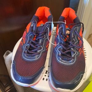 Fila navy blue/orange sneakers in woman’s size 11